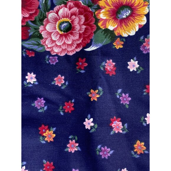 Vintage Floral Print Cotton Fabric 42" W x 110" L - Picture 4 of 6